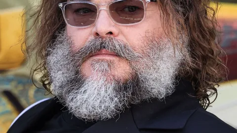 拉波尔塔分析：哈维下课合理，弗里克带队赢球之谜